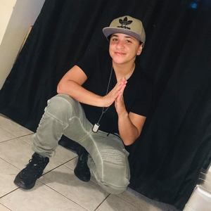 Meet your Posher, Maria